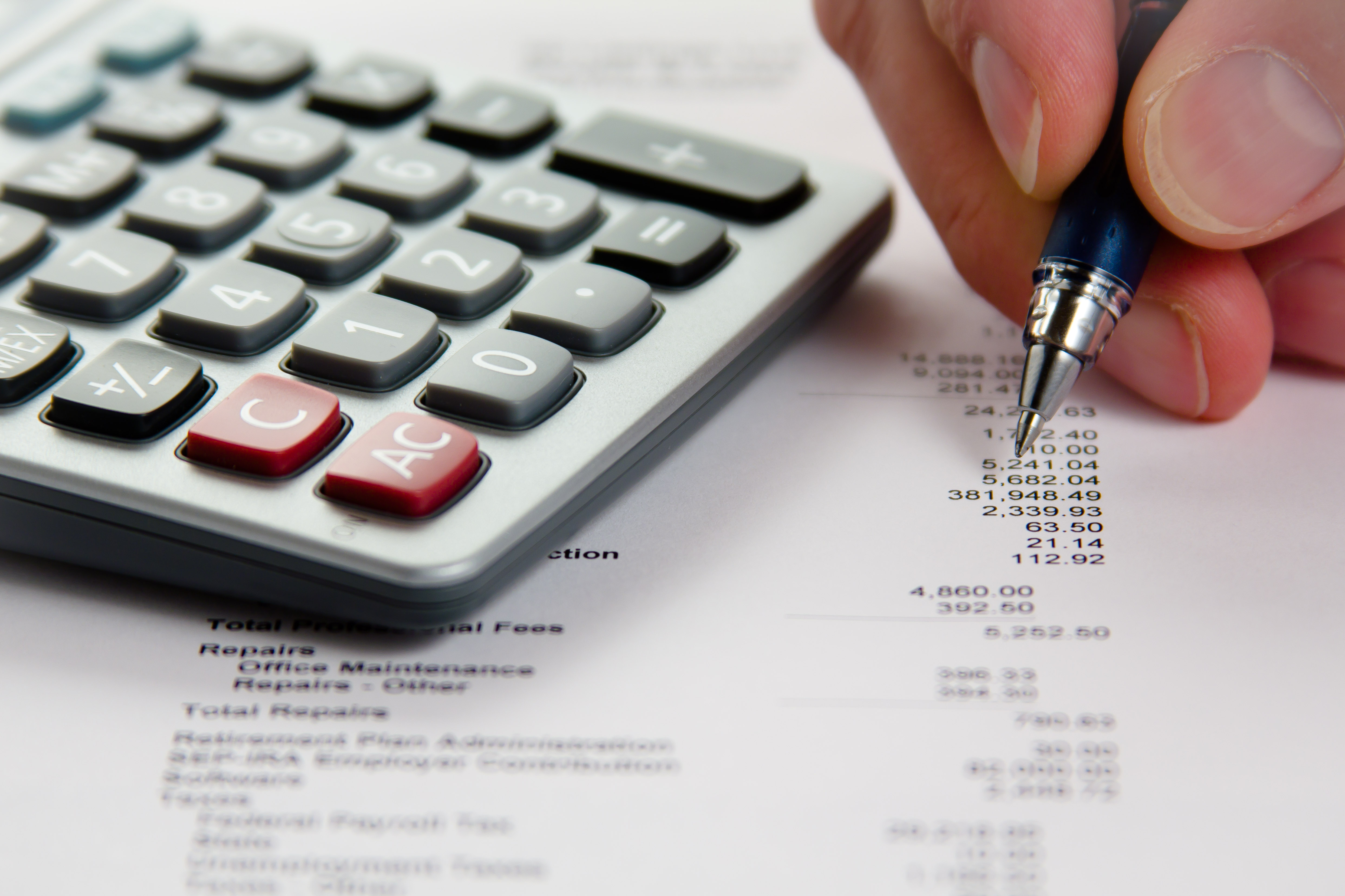 Calculatrice et relevé financier